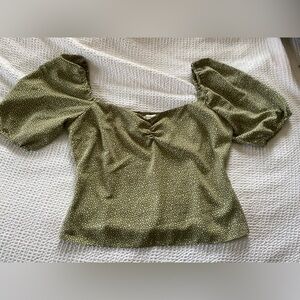 Abercrombie & fitch top